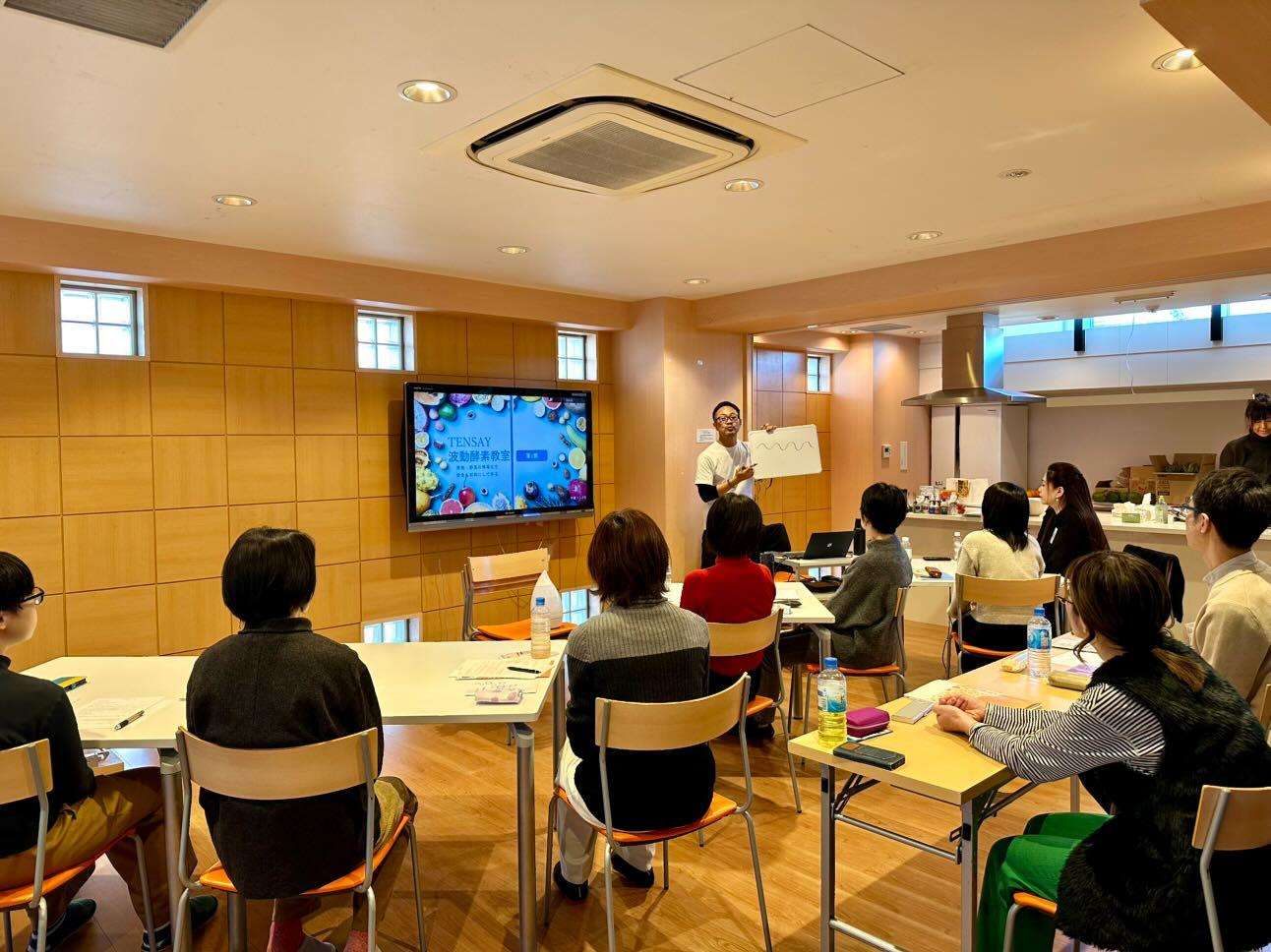 【2月のカレンダーと選挙と講座について(^^♪】